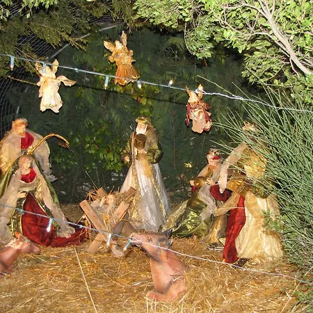 Xenonas Archontikon بيت ضيافة Ellinopyrgos