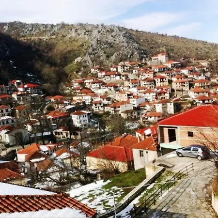 Xenonas Archontikon بيت ضيافة Ellinopyrgos